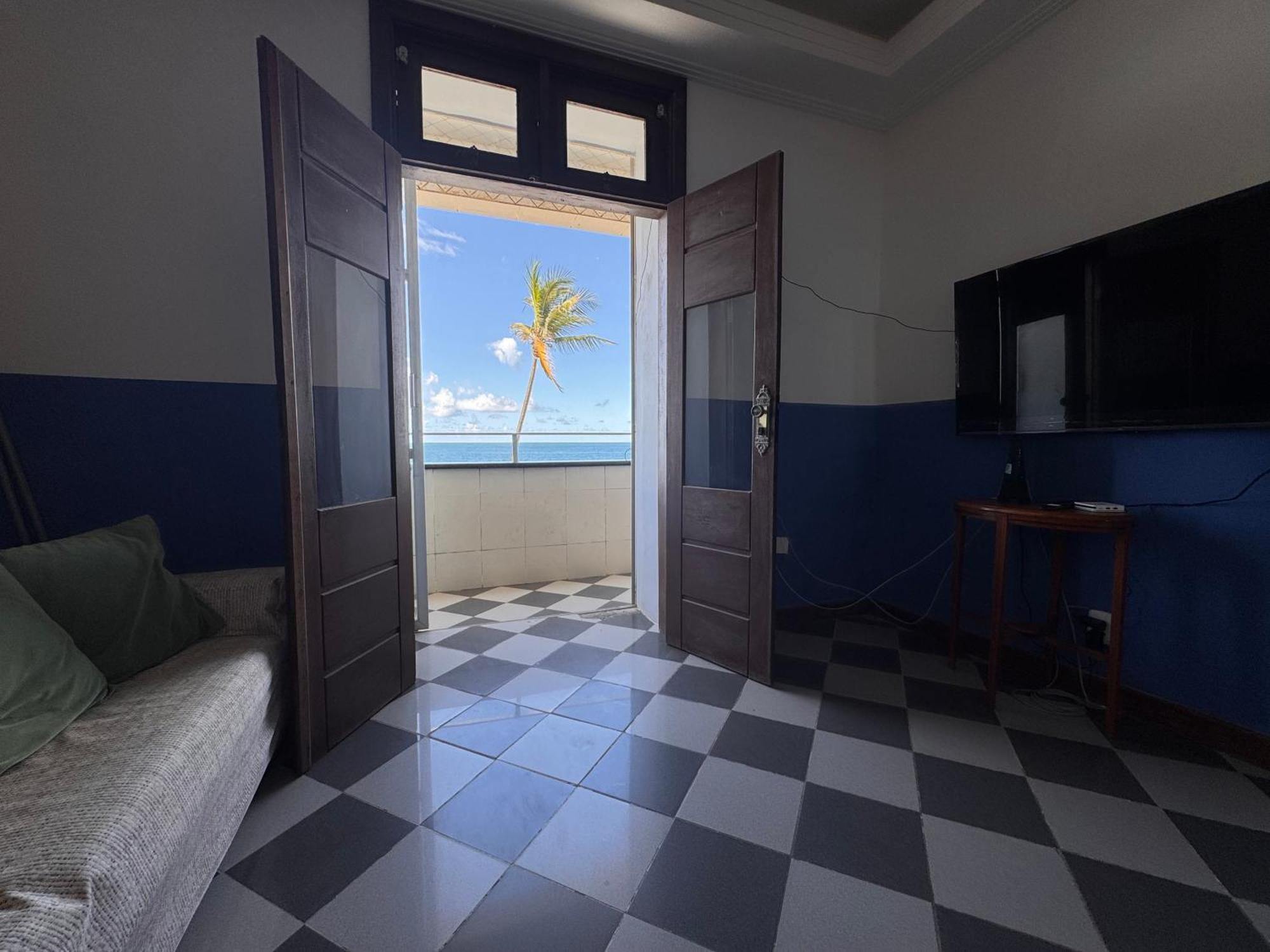 Apartamento Frente Mar Na Barra, Salvador-ba